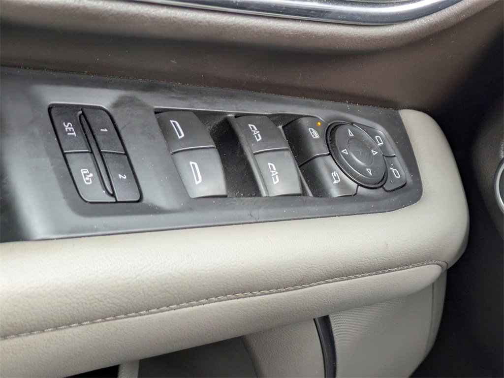 Used 2021 Chevrolet Tahoe Z71 w/ Z71 Off-Road Package image 25