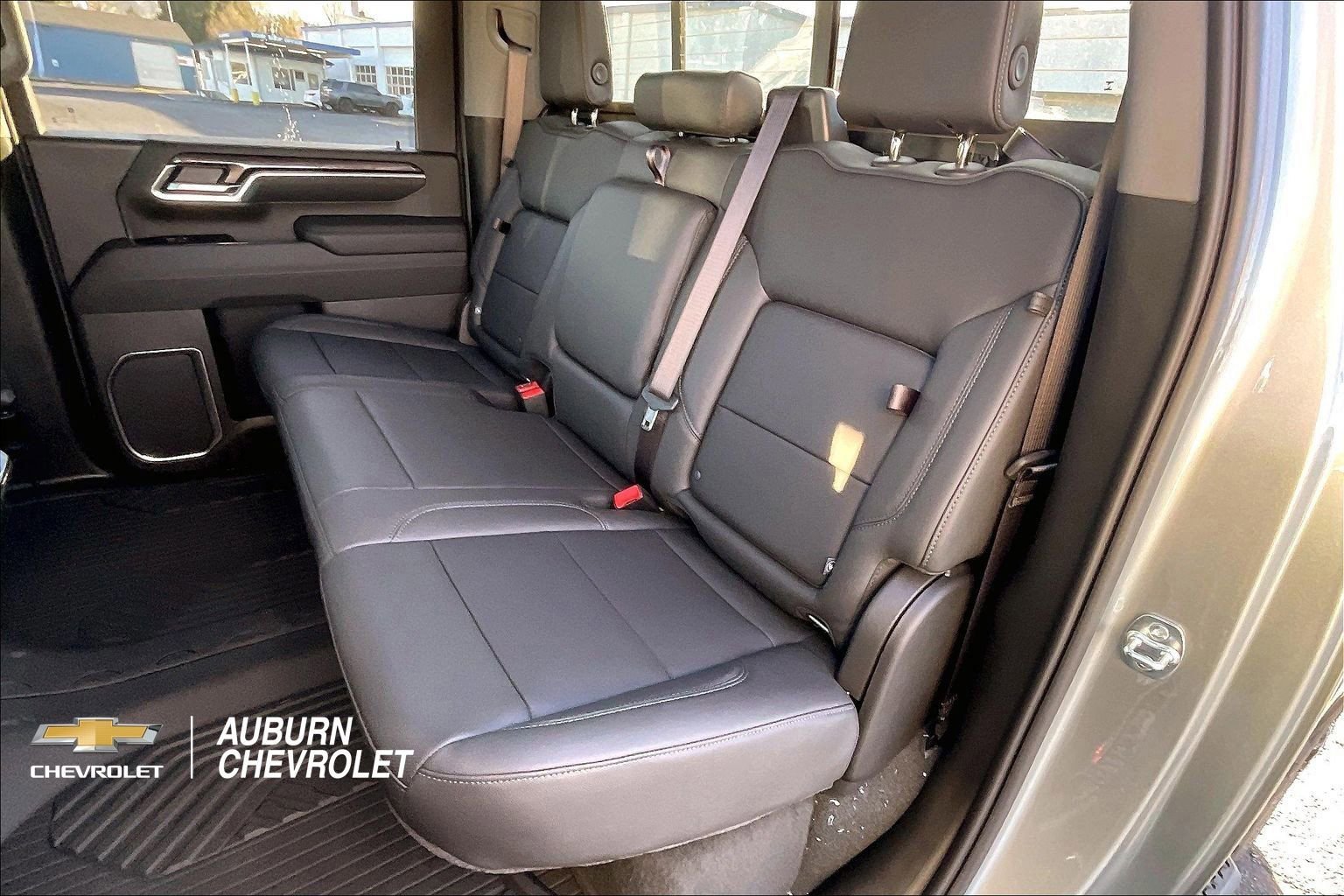 New 2026 Chevrolet Silverado 2500 LTZ w/ LTZ Plus Package AWD/4WD image 10