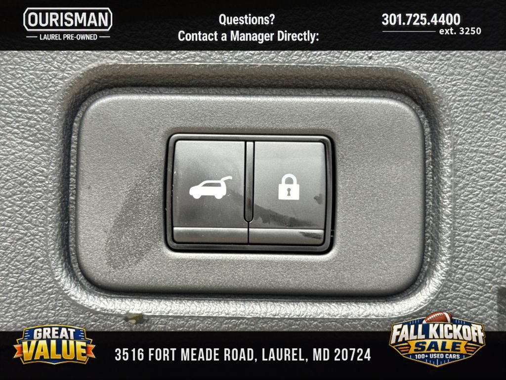 Used 2025 Nissan Pathfinder SV AWD/4WD image 20