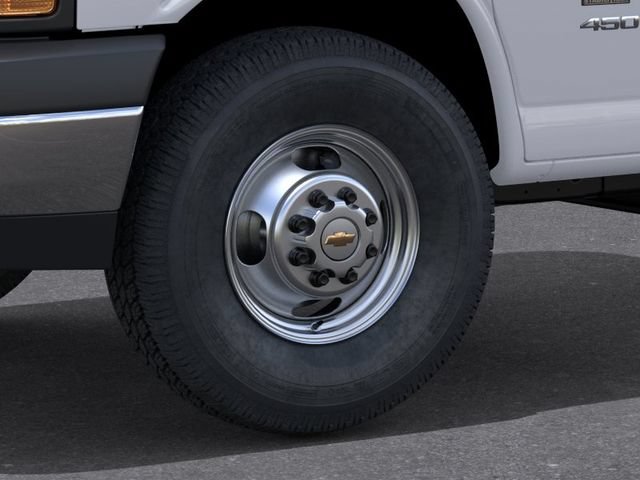 New 2026 Chevrolet Express 4500 w/ Power Convenience Package RWD image 9