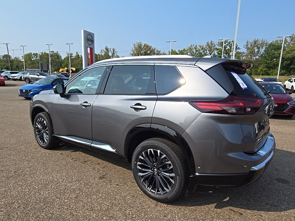 New 2026 Nissan Rogue Platinum image 5