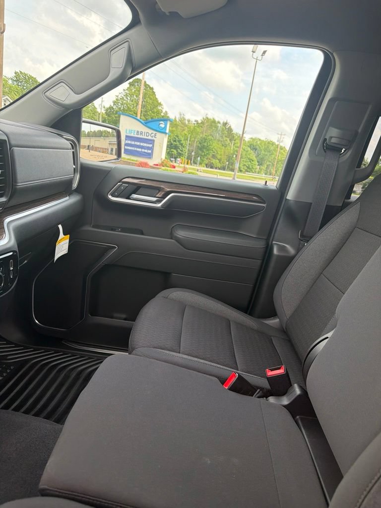 New 2026 Chevrolet Silverado 1500 LT AWD/4WD image 18