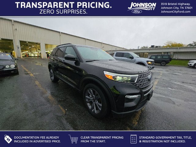 Certified 2023 Ford Explorer XLT w/ Equipment Group 202A AWD/4WD image 1