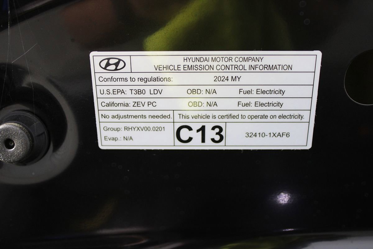 Used 2024 Hyundai Ioniq 6 Limited RWD image 33