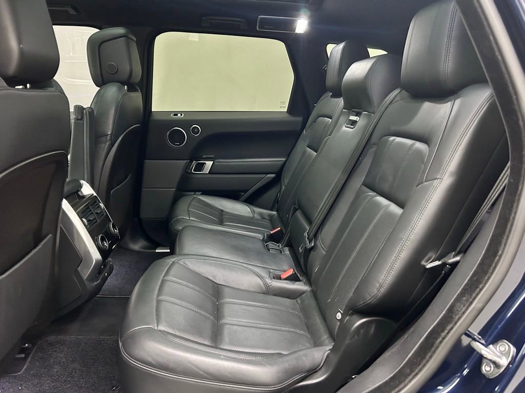 Used 2020 Land Rover Range Rover Sport HSE Dynamic image 14