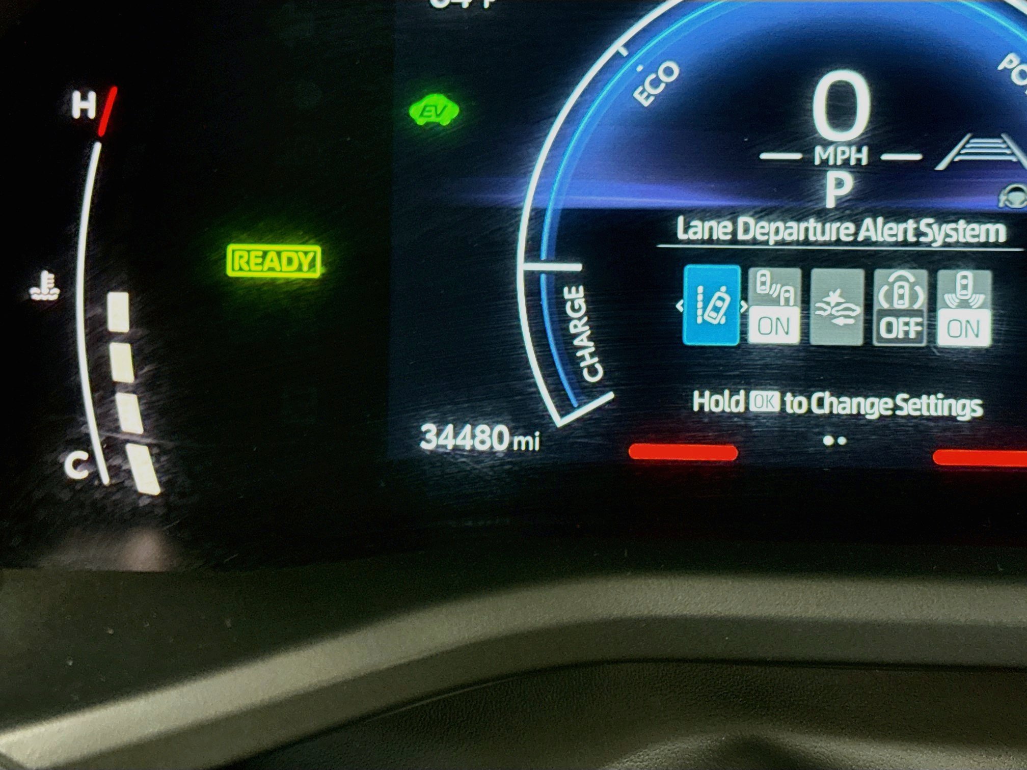 Used 2025 Toyota Camry SE FWD image 19