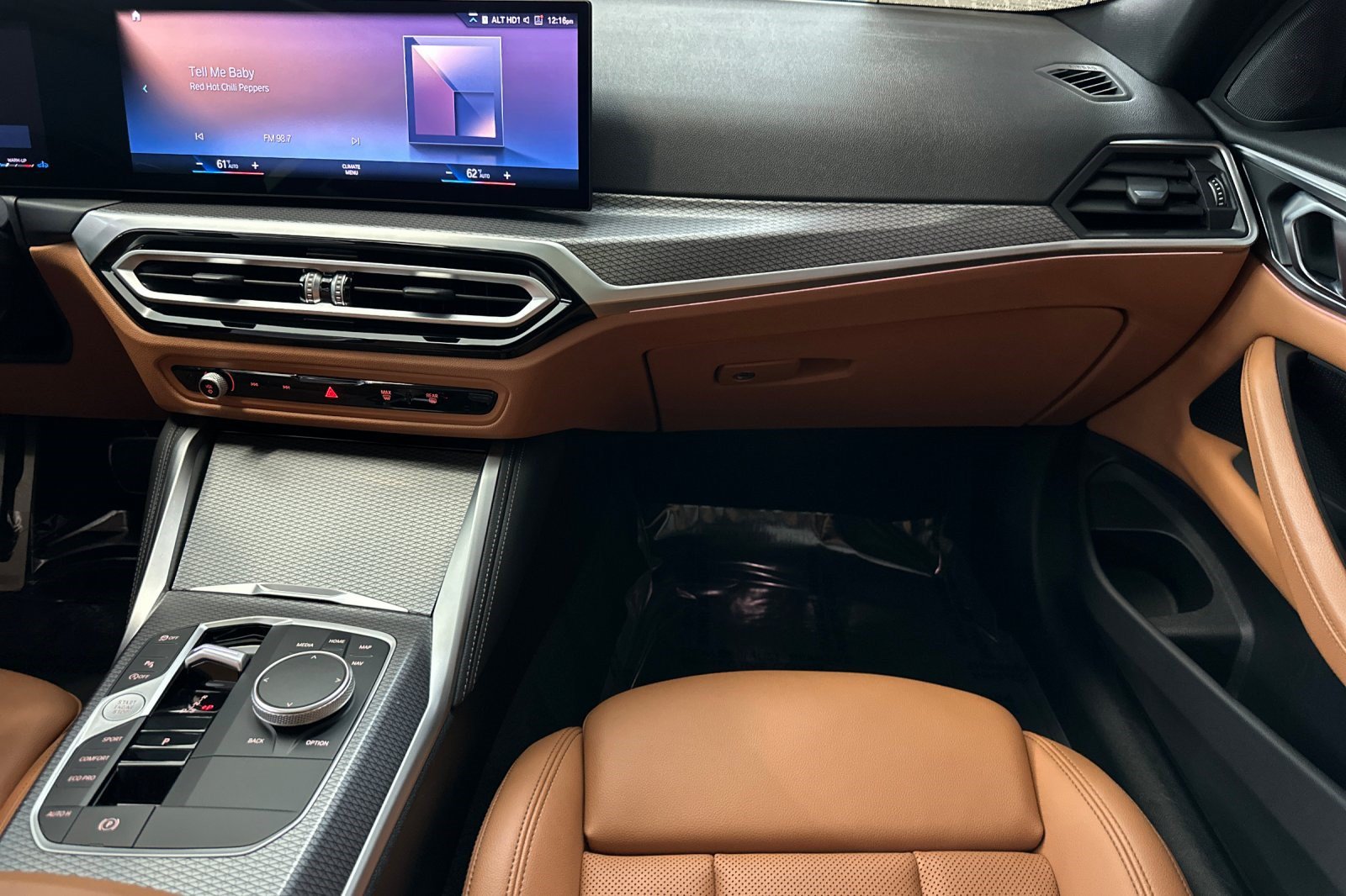 Certified 2024 BMW 430i Coupe w/ M Sport Package RWD image 28