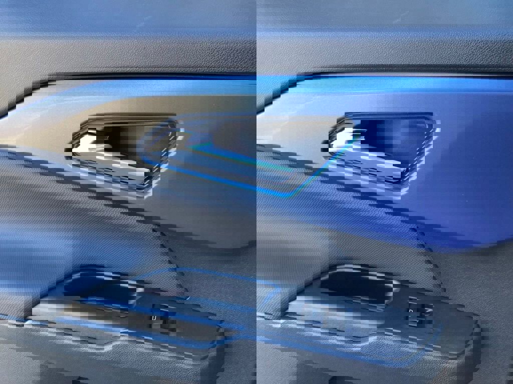 New 2026 Chevrolet Equinox EV LT w/ Convenience Package II image 23