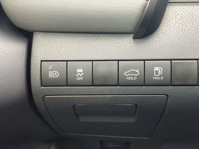 Used 2024 Toyota Camry SE w/ Convenience Package FWD image 24