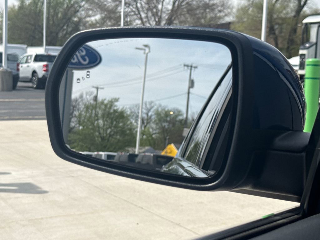 Used 2024 Ford Edge SEL w/ Convenience Package image 44