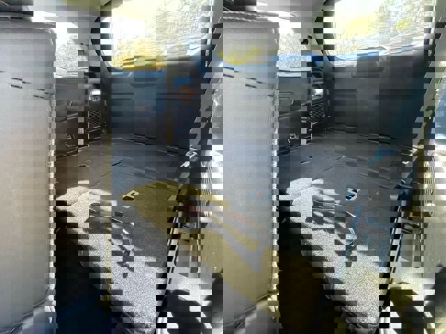 Used 2021 Ford Explorer XLT w/ Equipment Group 202A image 30