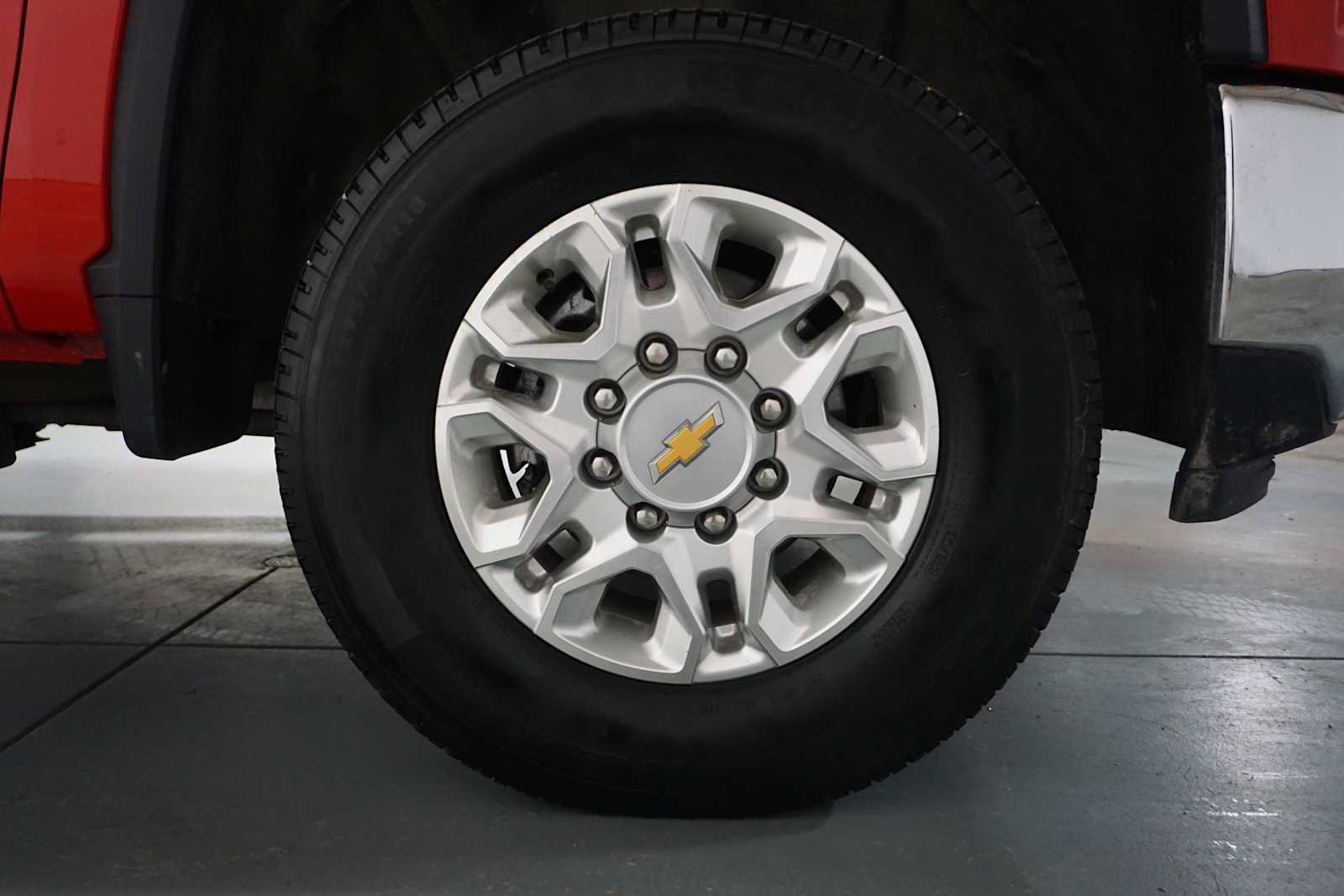 Certified 2024 Chevrolet Silverado 2500 LT w/ All Star Edition image 11