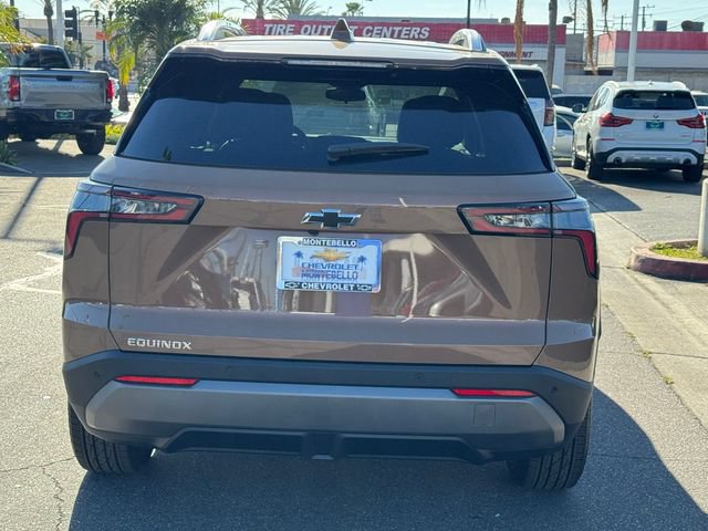 New 2027 Chevrolet Equinox LT w/ Convenience Package II FWD image 4