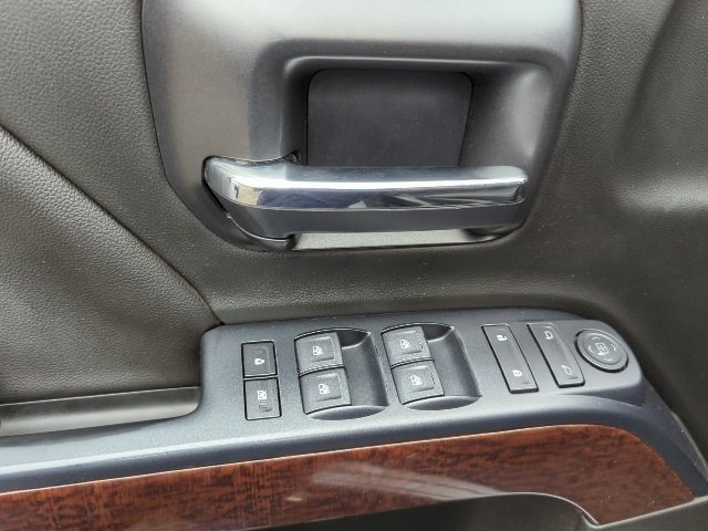 Used 2019 GMC Sierra 2500 SLE w/ SLE Preferred Package image 18