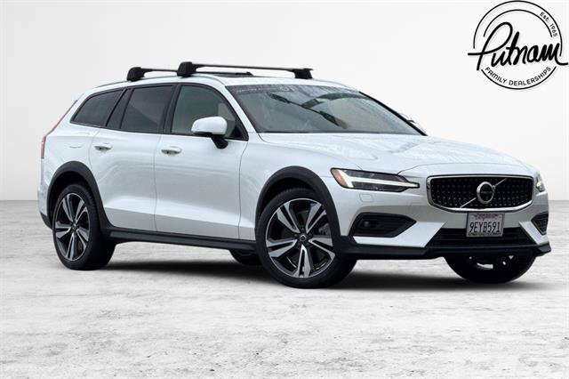 Used 2023 Volvo V60 B5 Cross Country Plus w/ Climate Package