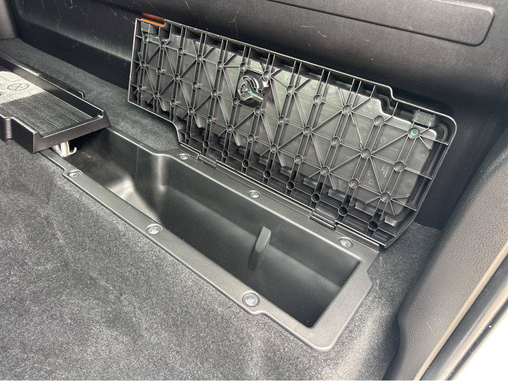Used 2023 Toyota Tacoma SR RWD image 10