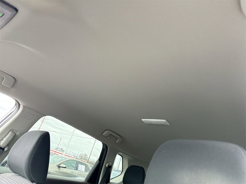 Used 2021 Nissan Rogue SV image 21