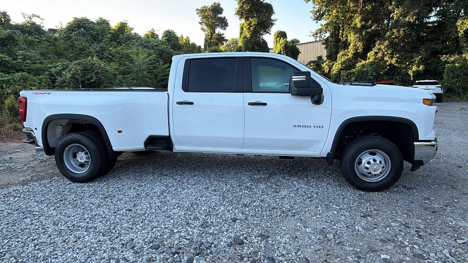 New 2026 Chevrolet Silverado 3500 W/T AWD/4WD image 7