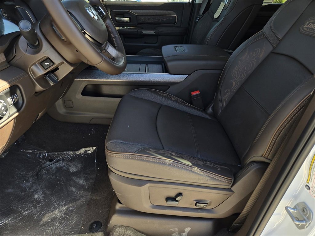 New 2026 RAM 3500 Longhorn image 18