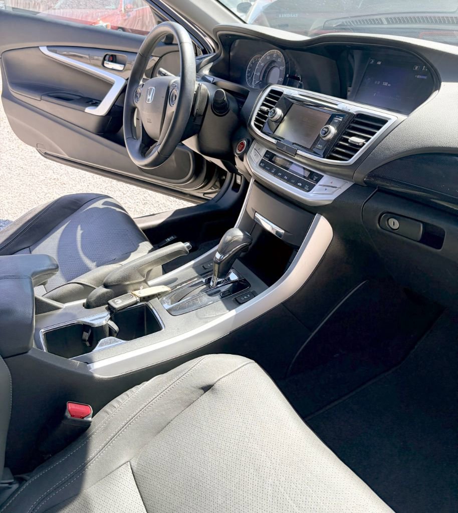 Used 2013 Honda Accord EX-L image 21