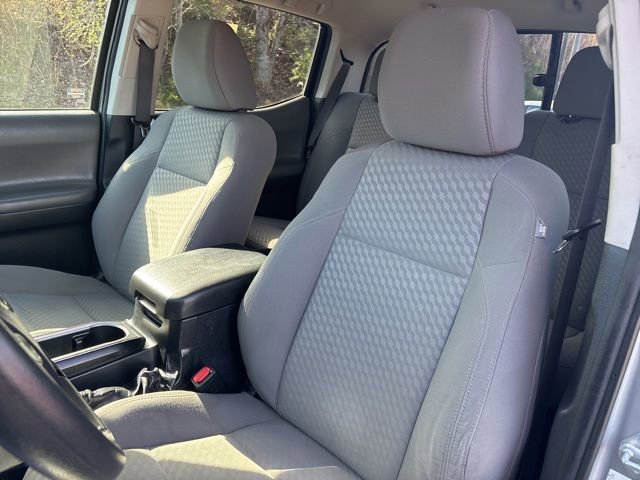 Used 2023 Toyota Tacoma SR image 17