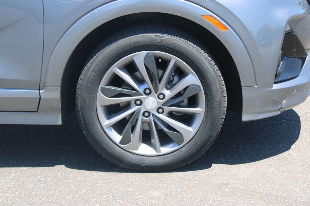 Used 2020 Buick Encore GX Select w/ Sport Touring Package FWD image 12