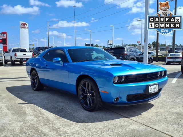 Used 2023 Dodge Challenger SXT w/ Blacktop Package RWD image 4