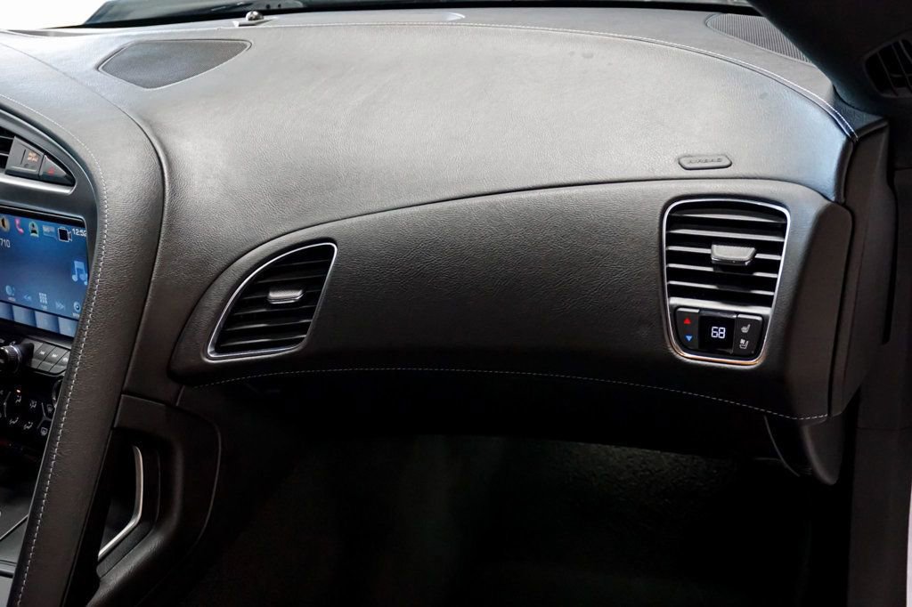 Used 2019 Chevrolet Corvette Z06 w/ Z07 Performance Package image 40