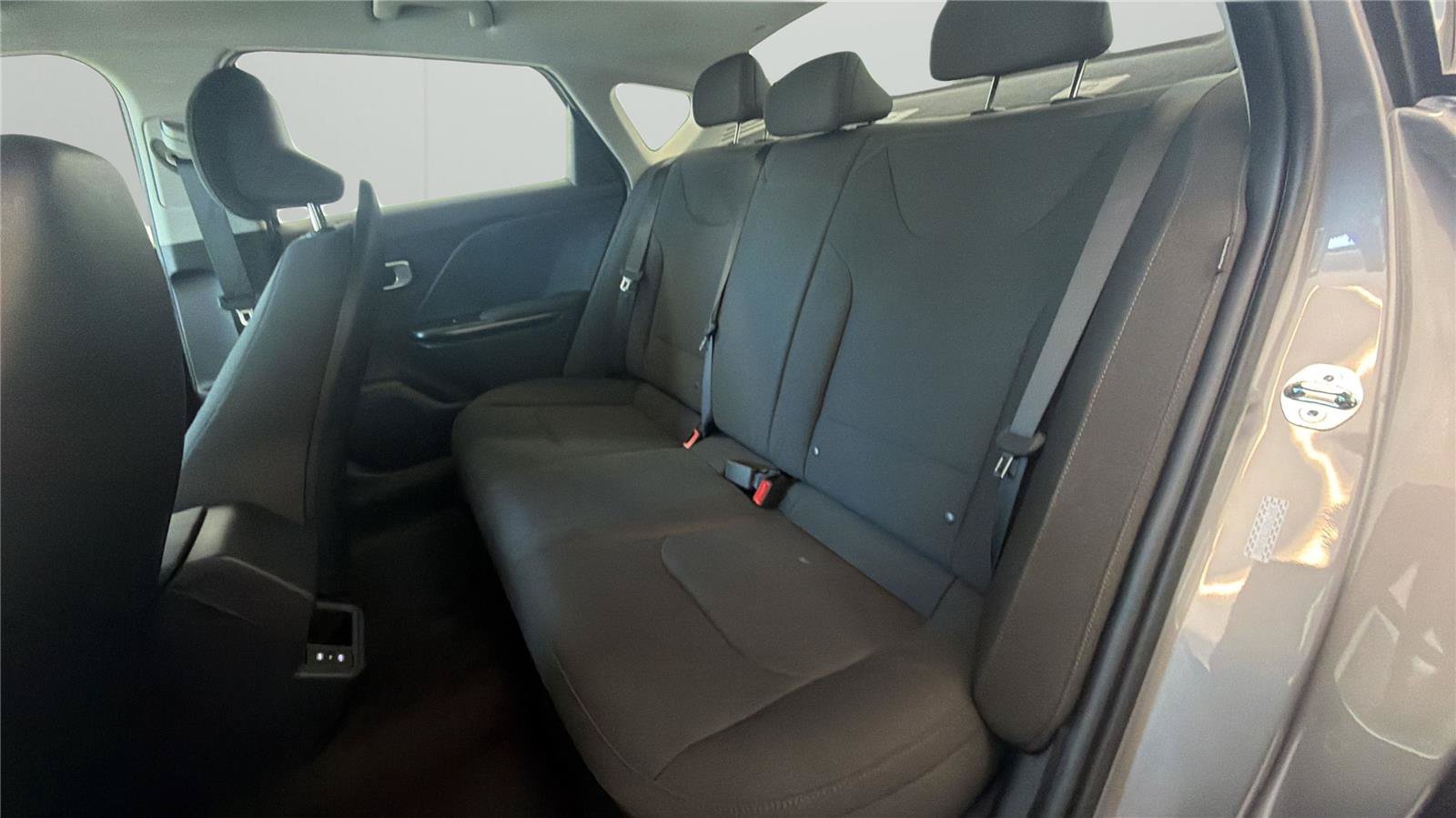 New 2026 Kia K4 FWD image 11