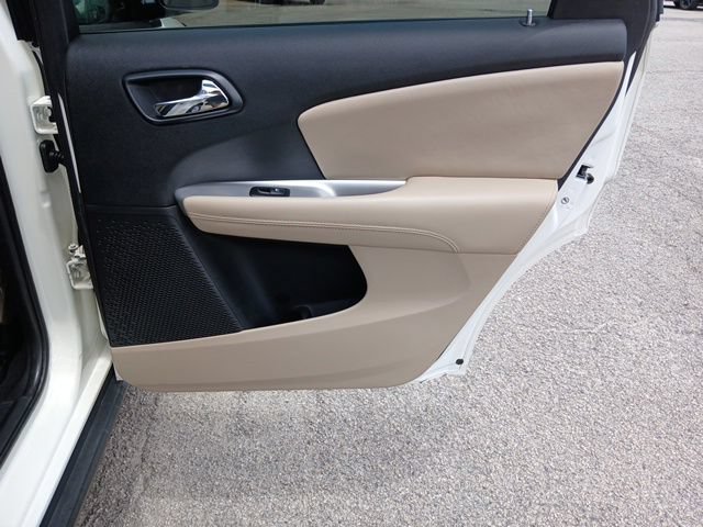 Used 2014 Dodge Journey SXT w/ Flexible Seating Group FWD image 24