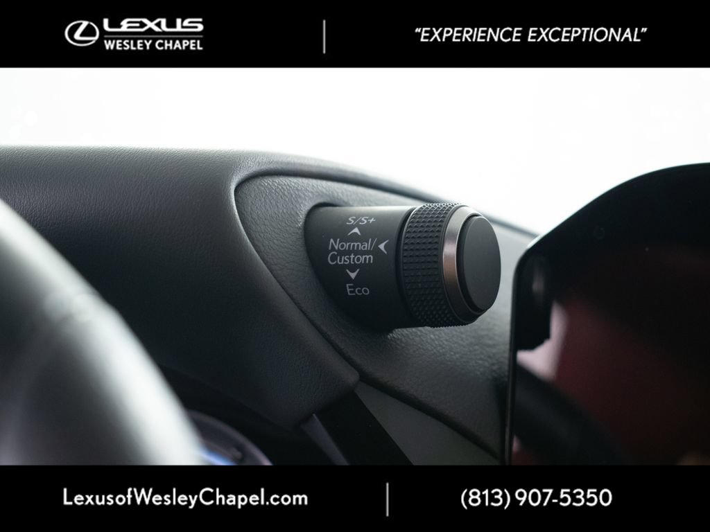 Used 2024 Lexus ES 350 F Sport w/ Accessory Package (Z2) FWD image 32