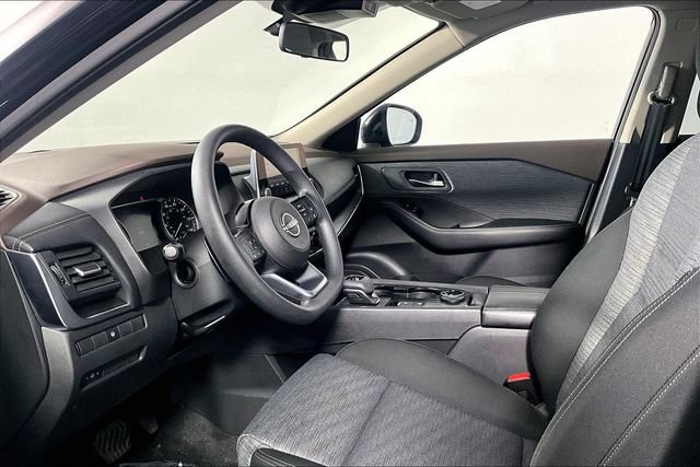 Used 2023 Nissan Rogue SV AWD/4WD image 15