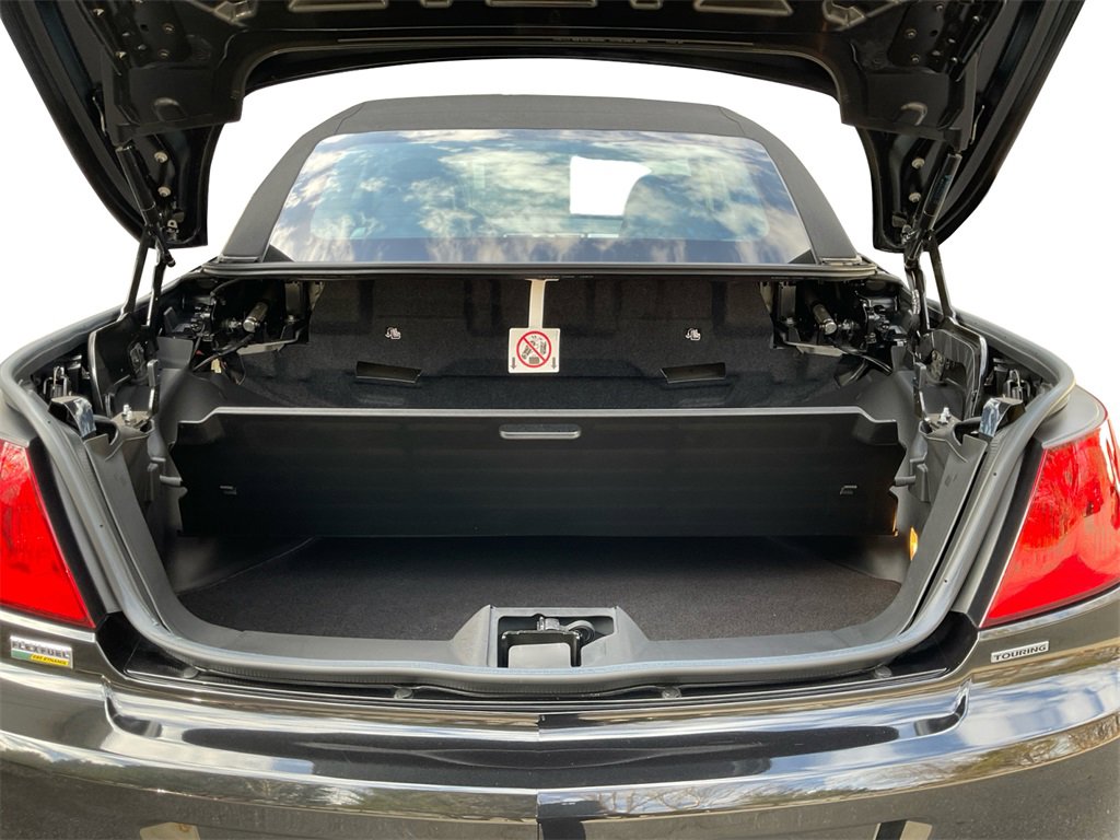 Used 2010 Chrysler Sebring Touring w/ Special Touring Group image 13