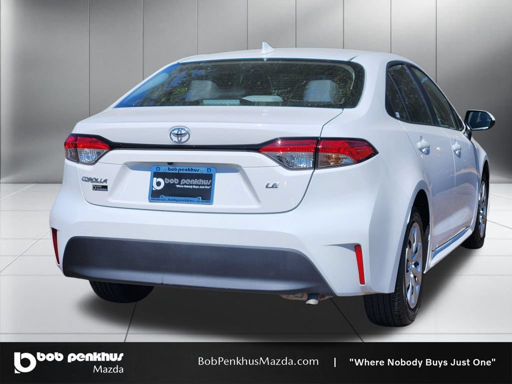 Used 2026 Toyota Corolla LE FWD image 25