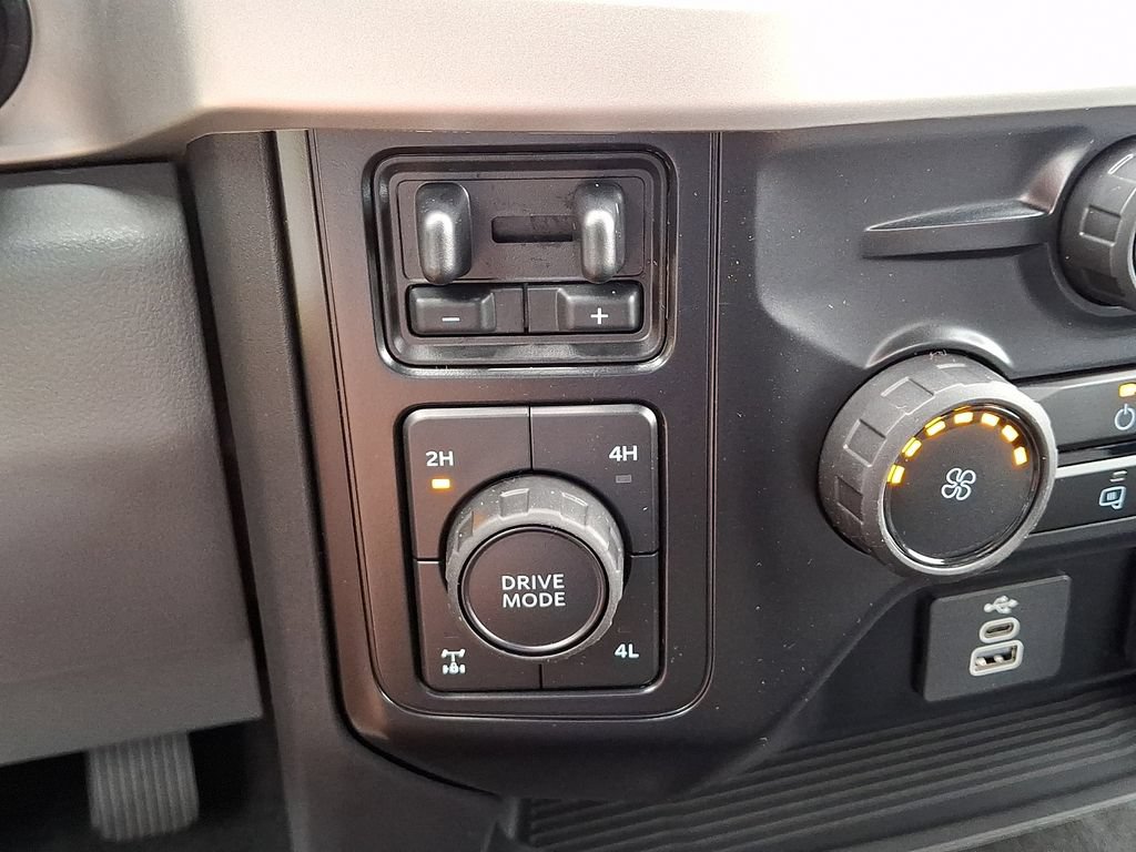 New 2026 Ford F250 XL w/ STX Appearance Package AWD/4WD image 16