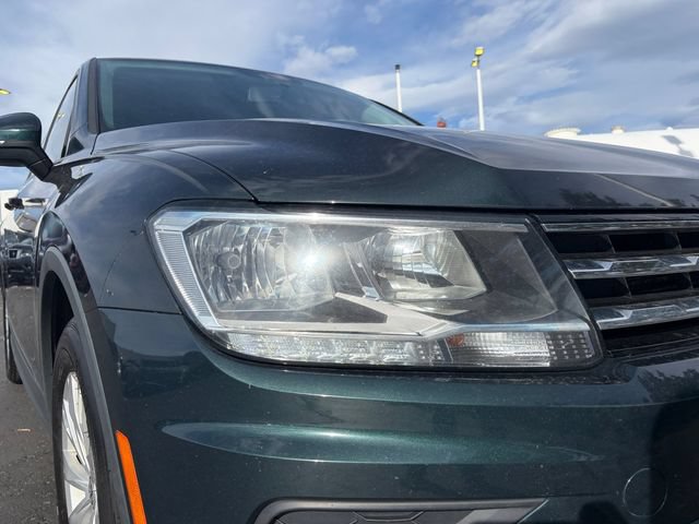 Used 2018 Volkswagen Tiguan S w/ 3rd Row Seat Package AWD/4WD image 37