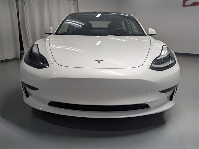 Used 2023 Tesla Model 3 Standard Range image 10