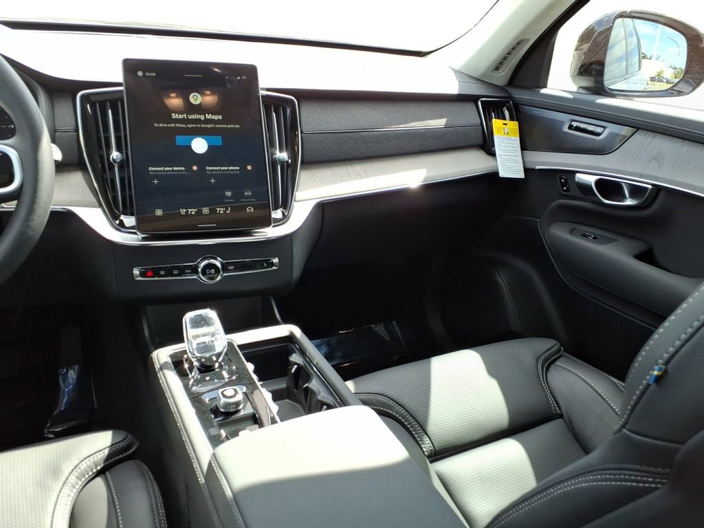 New 2026 Volvo XC90 T8 Ultra w/ Lounge Package image 9