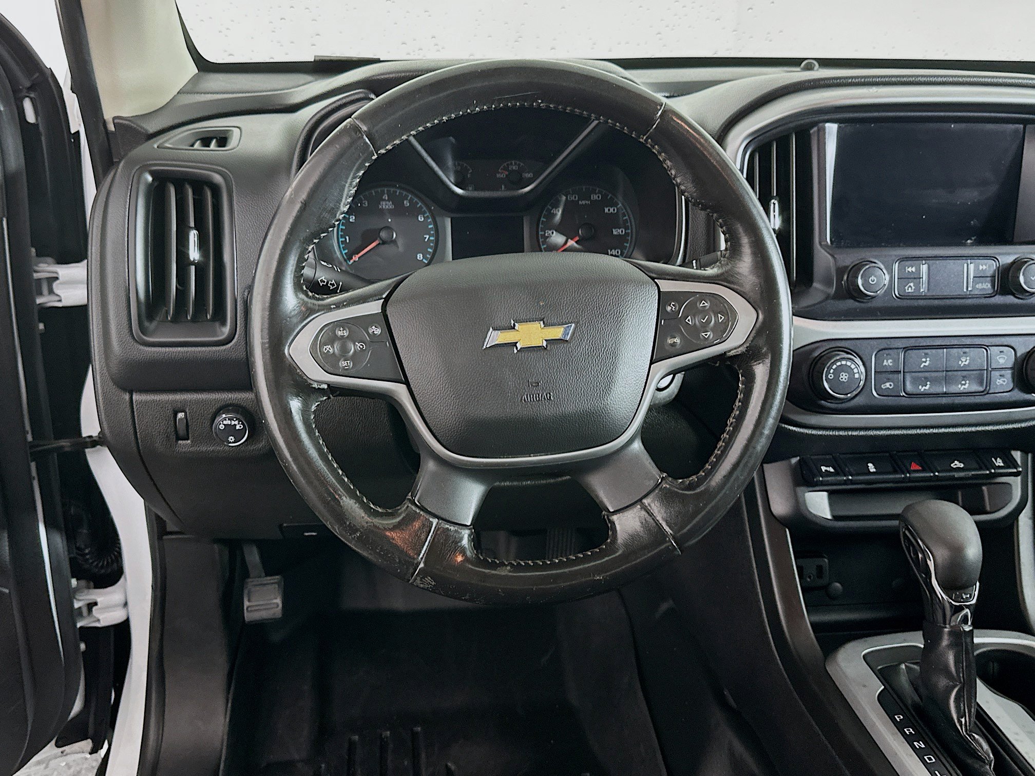Used 2022 Chevrolet Colorado LT w/ Fleet Safety Package RWD image 17