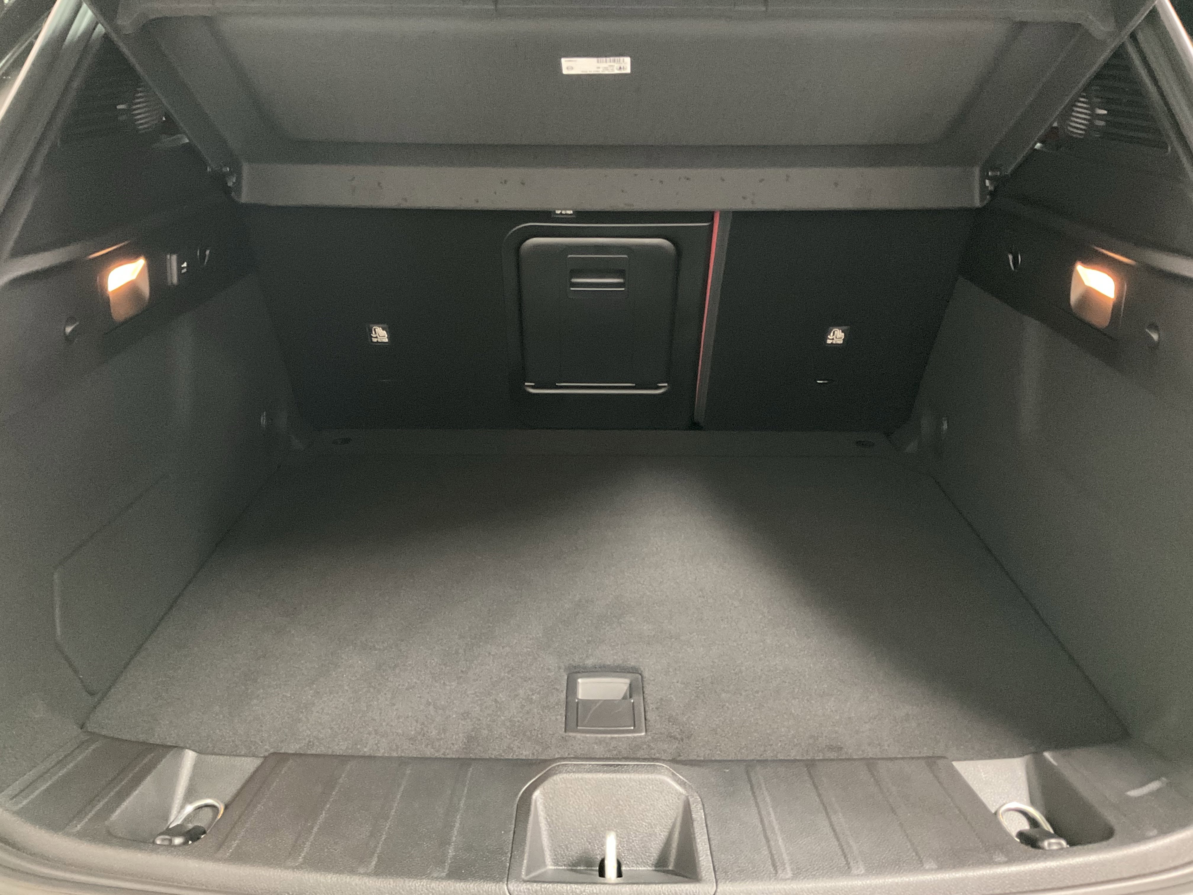 New 2026 Alfa Romeo Tonale w/ Red Premium Package image 16