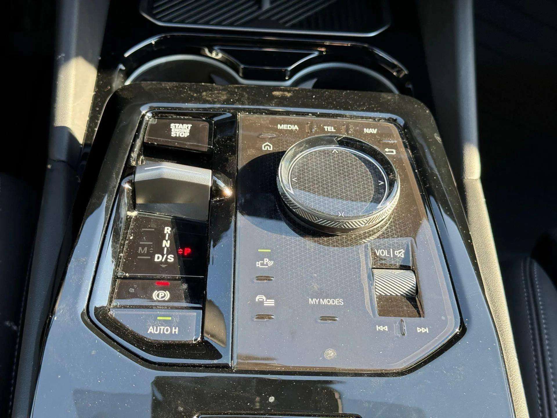 Used 2024 BMW 530i xDrive w/ Premium Package image 40