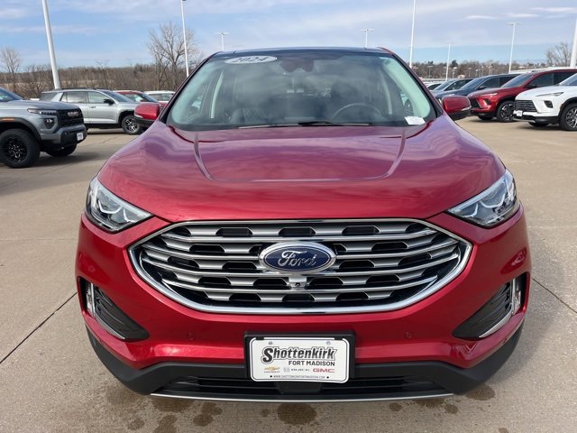 Used 2024 Ford Edge Titanium w/ Equipment Group 301A image 8