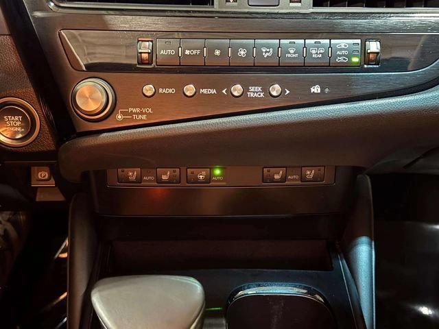 Used 2023 Lexus ES 250 w/ Premium Package AWD/4WD image 21
