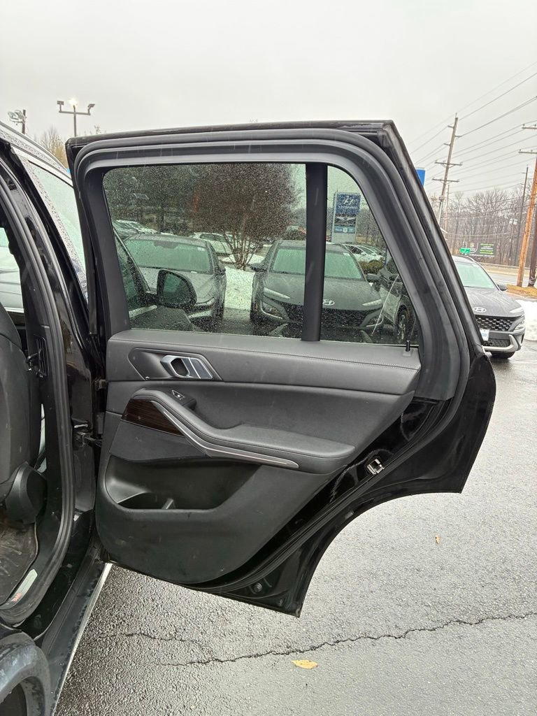 Used 2020 BMW X5 xDrive40i w/ Convenience Package image 50