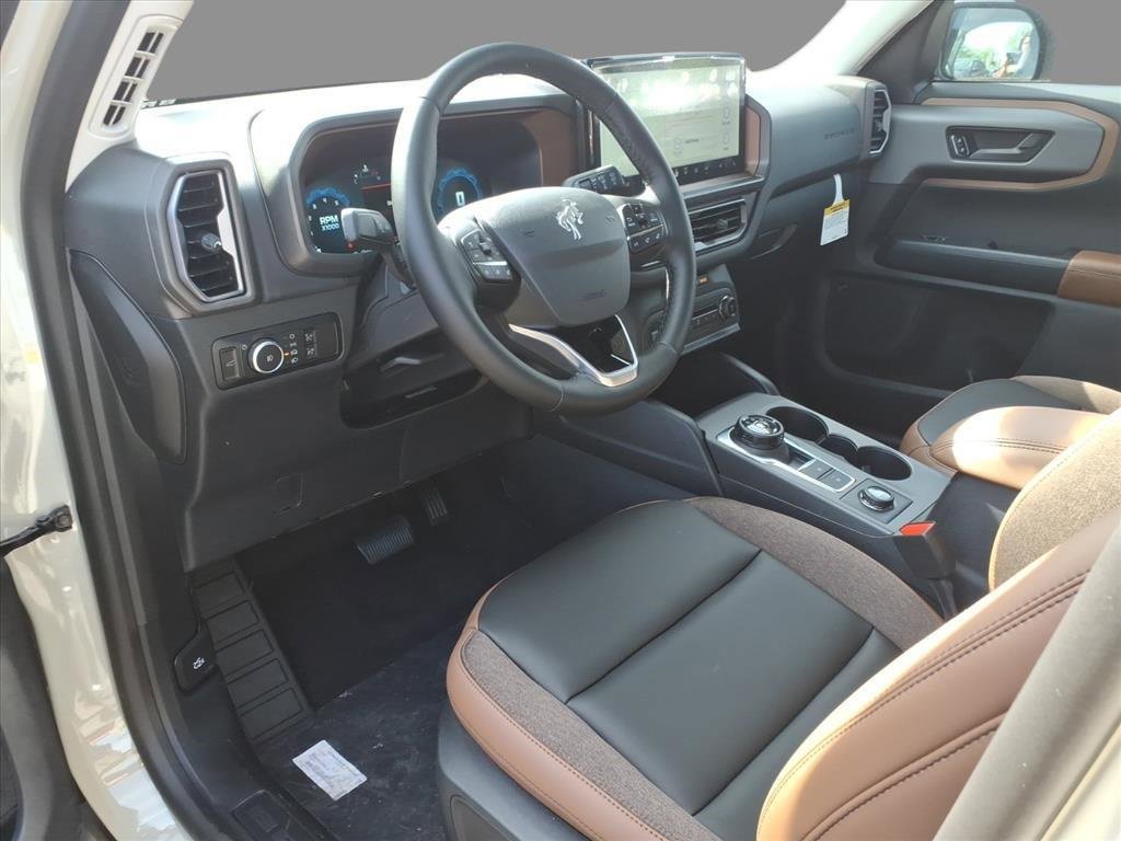 New 2025 Ford Bronco Sport Outer Banks w/ Outer Banks Tech Package+ image 4