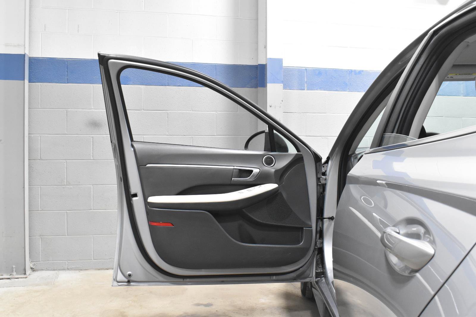 Used 2023 Hyundai Sonata SEL image 10
