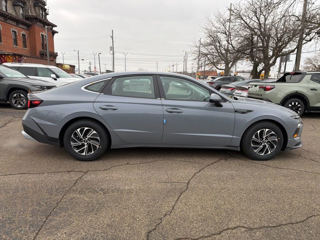 New 2026 Hyundai Sonata Blue image 8