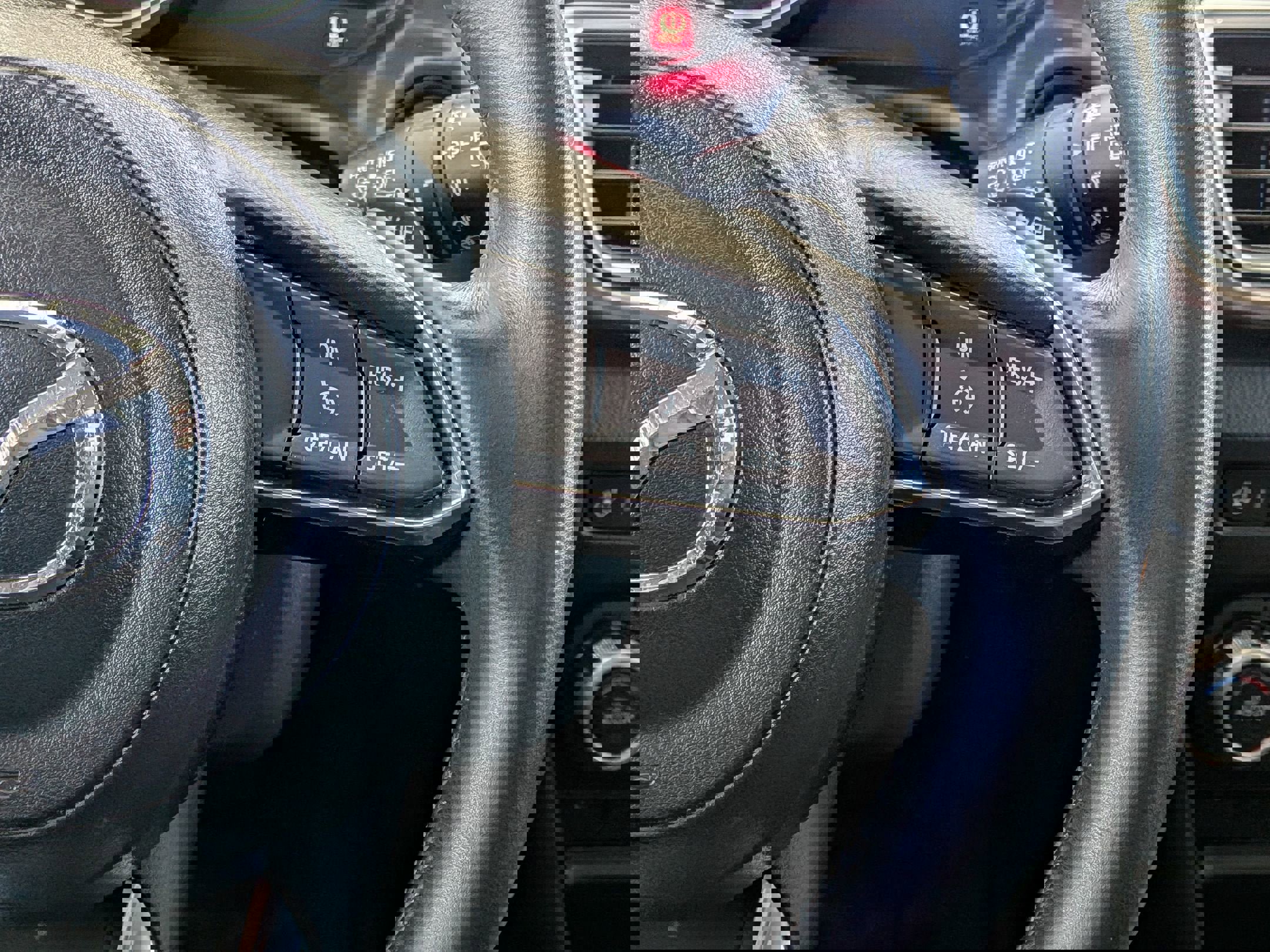 Used 2017 MAZDA MAZDA3 Grand Touring w/ Premium Equipment Package image 16