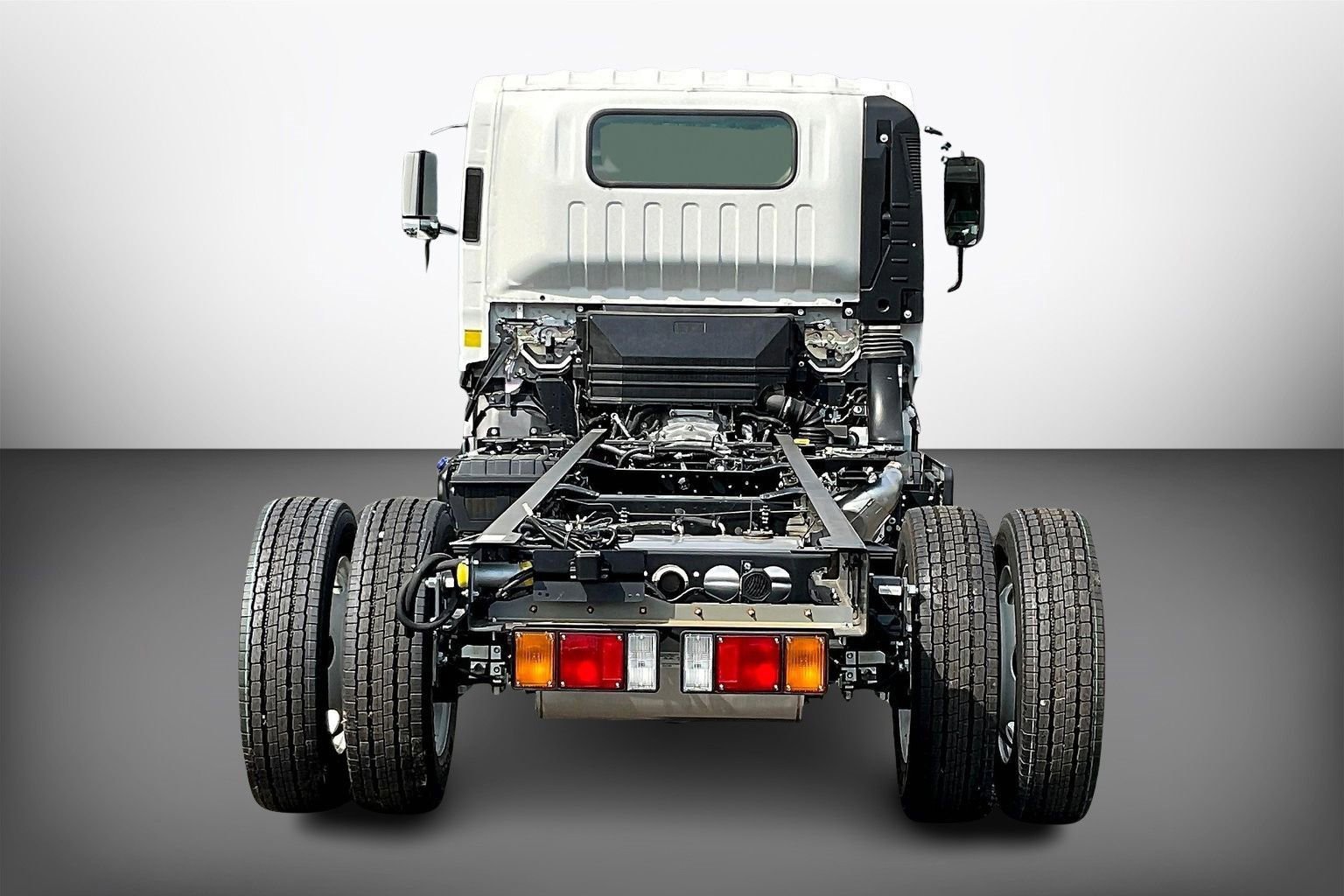 New 2025 Chevrolet Low Cab Forward 4500 XD image 4