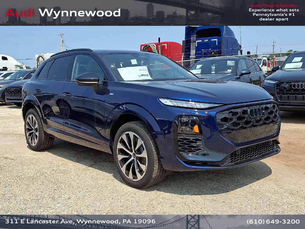 New 2026 Audi Q3 quattro 2.0T AWD/4WD image 1